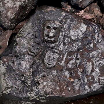 Roches gravées Manaus Brésil 24 octobre 2023 Roches gravées Manaus Brésil 24 octobre 2023