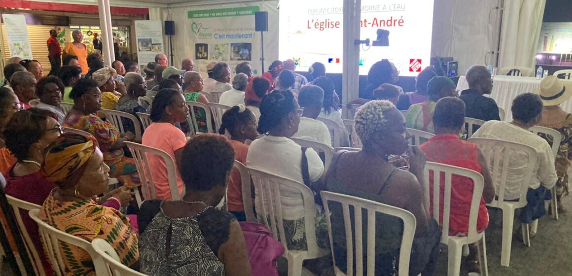 Placé sous l’égide du programme de redynamisation Cœur de Grippon, le forum citoyen dédié à la restauration de l’église réunit la foule vendredi 17 novembre 2023 à Morne-à-l’Eau, Guadeloupe. Photo : Facebook Ville de Morne à l'eau. Placé sous l’égide du programme de redynamisation Cœur de Grippon, le forum citoyen dédié à la restauration de l’église réunit la foule vendredi 17 novembre 2023 à Morne-à-l’Eau, Guadeloupe. Photo : Facebook Ville de Morne à l'eau.