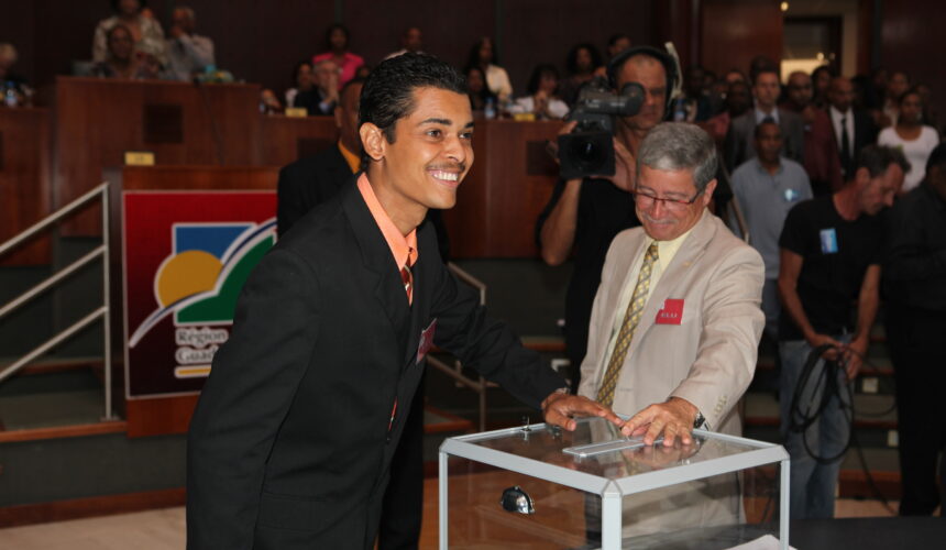 Cédric Cornet est élu conseiller régional de Guadeloupe en 2010.