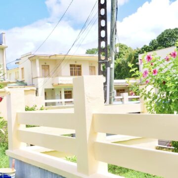 « Lamentin fait peau neuve ! » se réjouit la municipalité ce 25 mars qui annonce 158000€ de travaux de peinture au bourg pour des batîments publicsz et privés. Photo : FB : Ville Lamentin Guadeloupe « Lamentin fait peau neuve ! » se réjouit la municipalité ce 25 mars qui annonce 158000€ de travaux de peinture au bourg pour des batîments publicsz et privés. Photo : FB : Ville Lamentin Guadeloupe