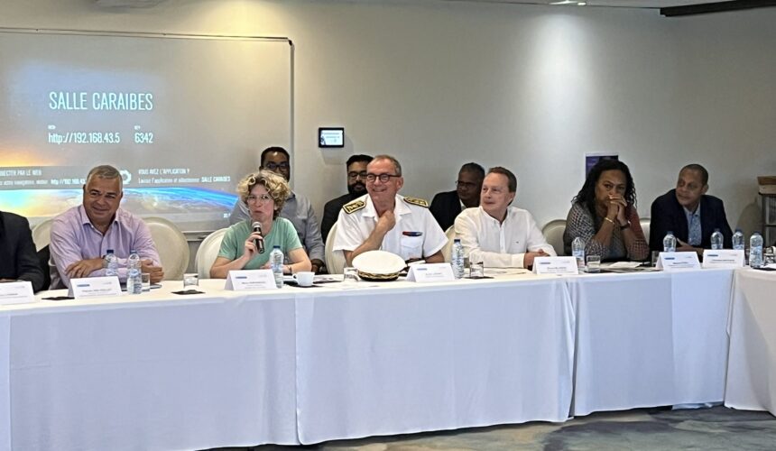 La ministre déléguée aux Outre-mer Marie Guévenoux en visite en Guadeloupe participe à une réunion avec les acteurs économiques le 14 mars 2024. Photo : CCI des Îles de Guadeloupe