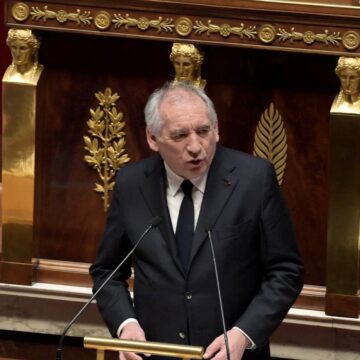 Le Premier ministre François Bayrou fait sa déclaration de politique générale aux députés à l'Assemblée nationale à Paris le 14 janvier 2025. Photo : Isa Harsin / Sipa Le Premier ministre François Bayrou fait sa déclaration de politique générale aux députés à l'Assemblée nationale à Paris le 14 janvier 2025. Photo : Isa Harsin / Sipa