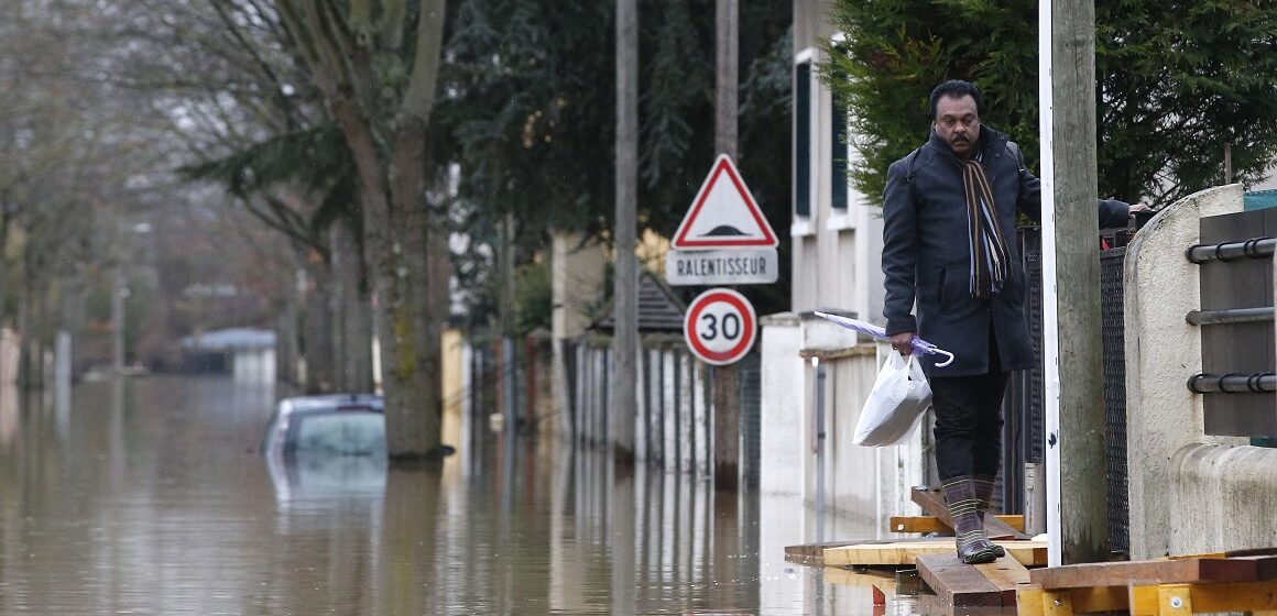 Démolitions, délais et coûts : le lent projet de renaturation de l’Yerres face aux inondations accélère