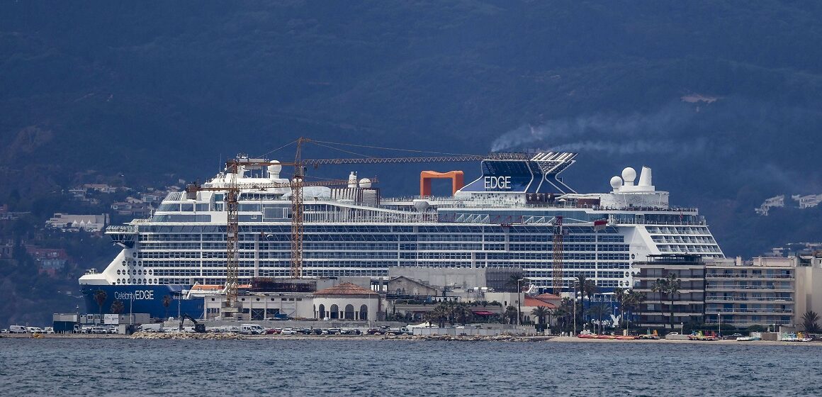 Après Nice, Cannes limite le nombre de paquebots géants dans sa baie