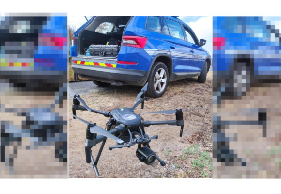 Gros plan sur un drone professionnel équipé d'une caméra, utilisé par la gendarmerie pour des opérations de surveillance nocturne. Photo : Gendarmerie de Guadeloupe Gros plan sur un drone professionnel équipé d'une caméra, utilisé par la gendarmerie pour des opérations de surveillance nocturne. Photo : Gendarmerie de Guadeloupe